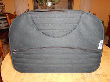 BORSA A TRACOLLA MARCA ''SHADOW''.