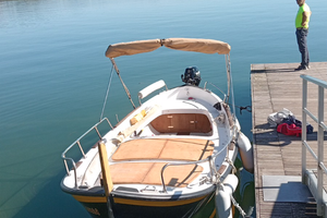 Vedo barca gozzo con posto barca