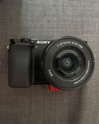 Fotocamera Sony A6100