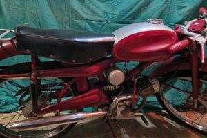moto guzzi cardellino 73cc 1957