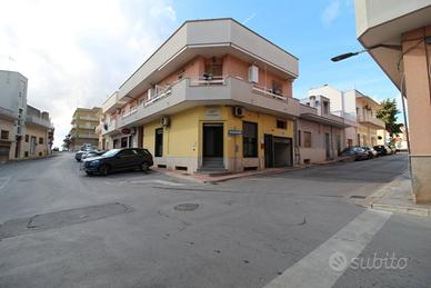 Vendita locale commerciale Villa Castelli