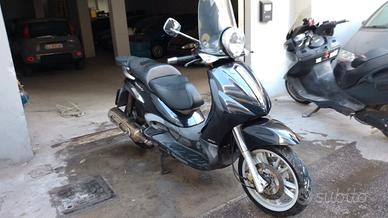 Piaggio Beverly 500