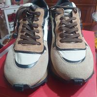 sneakers uomo Ama brand nuove,mai indossate