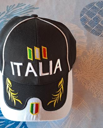 Cappello Italia tricolore con visiera 