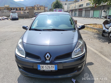 Clio le iene 15 dci