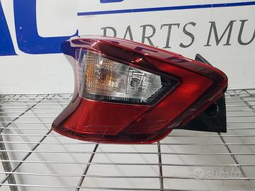 Fanale Stop SX Nissan Micra K14