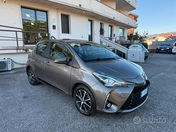 Toyota Yaris 1.5 Hybrid 5 porte Active