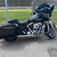 Harley Davidson street gelide