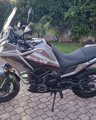 Morini X-CAPE 650 - MOTOMORINI XCAPE