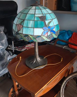 Lampada da tavolo stile Tiffany
