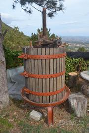 torchio agricolo per uva