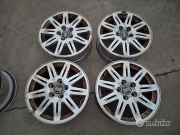 Cerchi In Lega Da 16" Per Volvo V70 - V50
