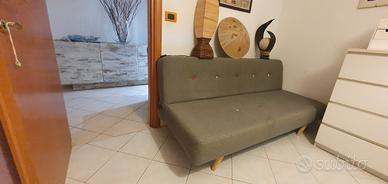 divano 3/4 posti