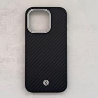 Cover iPhone 15 Pro SPIGEN ENZO