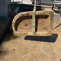 Lavandino in sasso da collezione