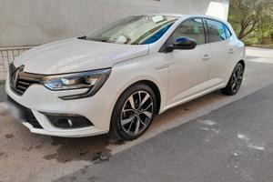Renault Megane Mégane Blue dCi 115 CV Intens