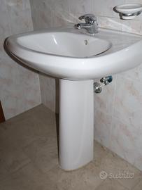 tris sanitari: lavandino, bidet e wc