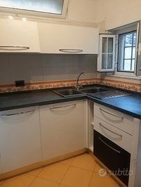 Roma est appartamento in villa 600,00 mensili