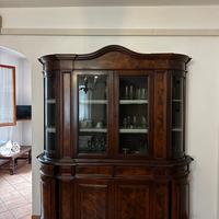 Como  Vetrina  mobile in legno