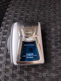 walkman vintage aiwa funziona solo la radio