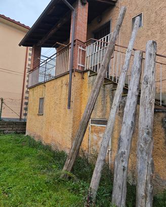 TRAVI IN LEGNO