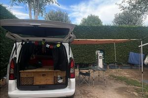 Kit campeggio minivan (berlingo/partner)