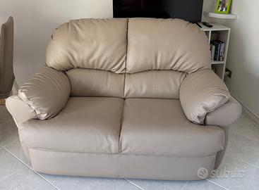 Divano 2 posti