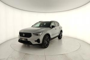 VOLVO XC40 2.0 b3 Plus Black Edition auto