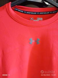 maglietta under Armour 