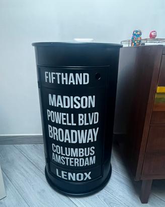 comodino in  metallo stile industrial