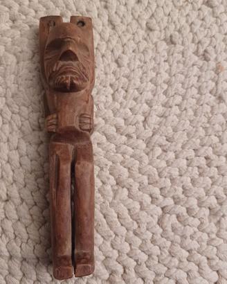 Fionda arte atzeca in legno