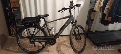 E-Bike Trekking Horizon 28" – Pari al nuovo (Batte