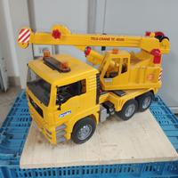 Bruder camion autogru