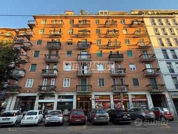 Box a Milano Via Giovanni Antonio Amadeo
