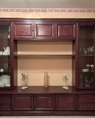 Parete attrezzata + 2 divani