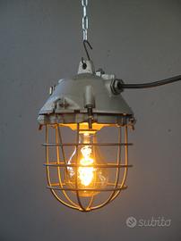 VECCHIA LAMPADA INDUSTRIALE RESTAURATA