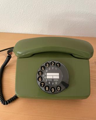 Telefono d'Epoca a Disco Verde – Vintage Anni '70