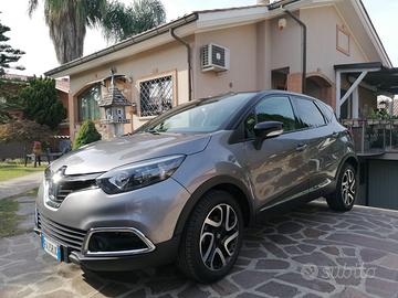 RENAULT Captur 1ª serie - 2015