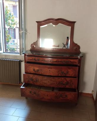 Mobile antico con specchiera e piano in marmo
