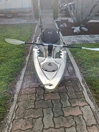 canoa da pesca in mare