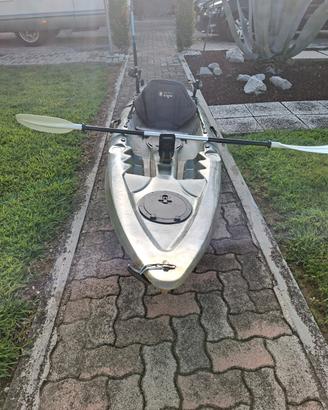 canoa da pesca in mare