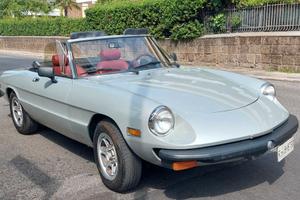 auto alfa romeo duetto