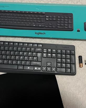 Tastiera e mouse wireless