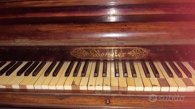 Pianoforte verticale