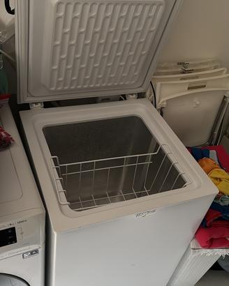 Congelatore a pozzetto Whirpool 102 L