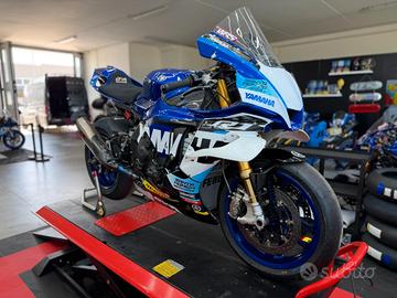 Yamaha YZF R1 PRONTO PISTA !OHLINS! TELEMETRIA! PE