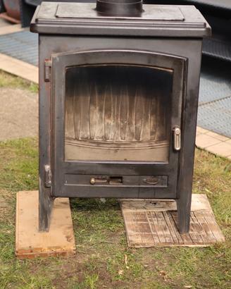 Stufa a legna
