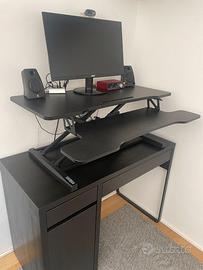 Standing desk
