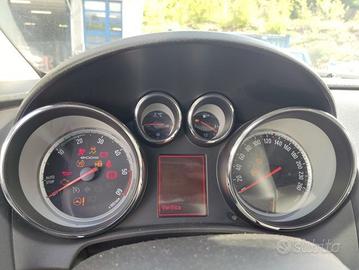 Quadro strumenti OPEL ASTRA J 1686cc diesel del 20