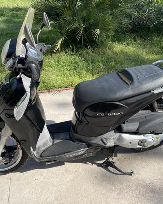 Aprilia Scarabeo 125 2011